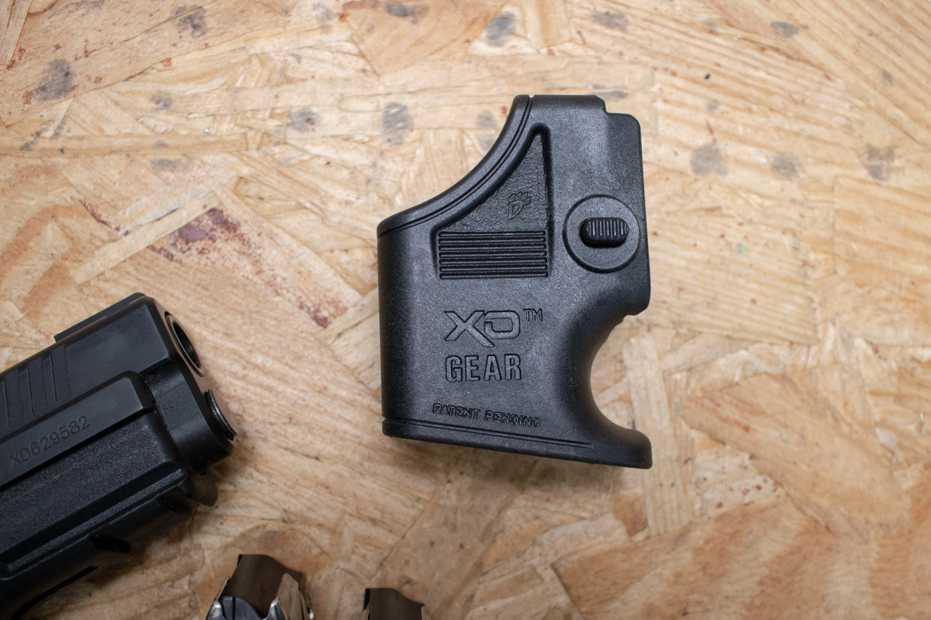 SPRINGFIELD XD-45 Compact 45ACP Police Trade-In Pistol with Two Mags, Holster, Speedloader